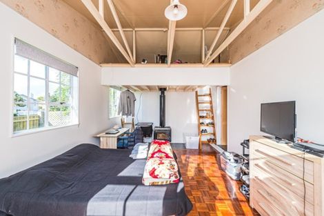 Photo of property in 19 Exeter Crescent, Springvale, Whanganui, 4501