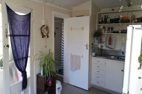 Photo of property in 21a Parkvale Road, Karori, Wellington, 6012