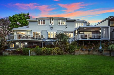 Photo of property in 39 Fillis Street, New Plymouth, 4310