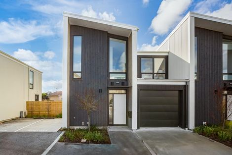 Photo of property in 3 Houhere Street, Paraparaumu, 5032