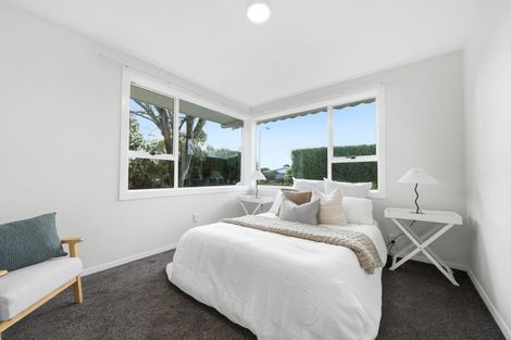 Photo of property in 5 Birkenhead Street, Avonhead, Christchurch, 8042