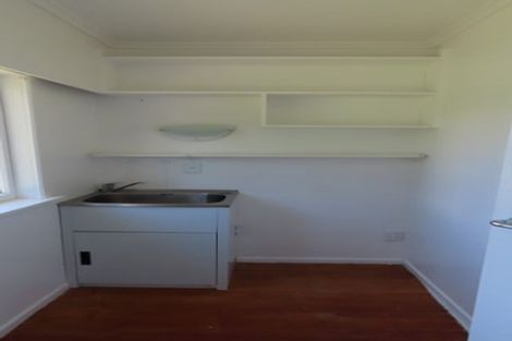 Photo of property in 10 Camelot Place, Glenfield, Auckland, 0629