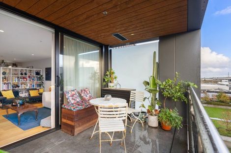 Photo of property in 414/64 Victoria Street, Onehunga, Auckland, 1061