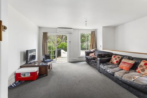Photo of property in 31 Devon Street, Aro Valley, Wellington, 6021
