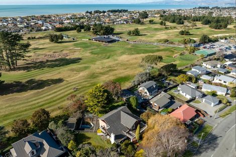 Photo of property in 482 Bower Avenue, Parklands, Christchurch, 8083