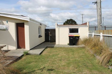 Photo of property in 114 Park Street, Winton, 9720