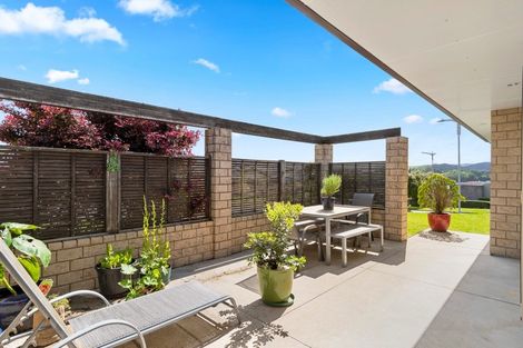 Photo of property in 1 Carex Close, Pyes Pa, Tauranga, 3112