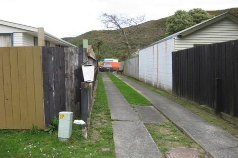 Photo of property in 4 Ngaturi Grove, Wainuiomata, Lower Hutt, 5014