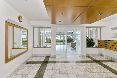 Photo of property in Wharenui Apartments, 274 Oriental Parade, Oriental Bay, Wellington, 6011