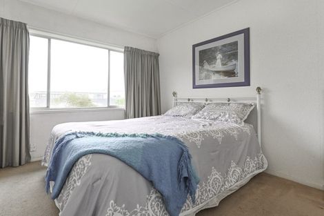 Photo of property in 1202 Howard Street, Parkvale, Hastings, 4122