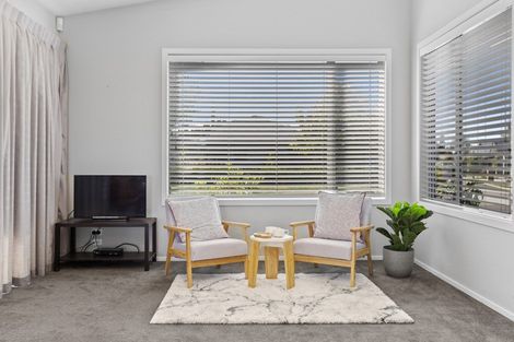 Photo of property in 19 Noumea Drive, Rangatira Park, Taupo, 3330