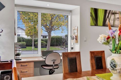 Photo of property in 15 Sutherland Drive, Kaiapoi, 7630