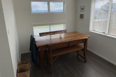 Photo of property in 14 Stingray Drive, Omokoroa, 3114