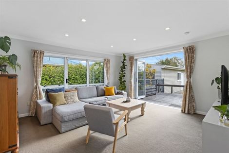Photo of property in 34 Barnes Road, Redwood, Christchurch, 8051