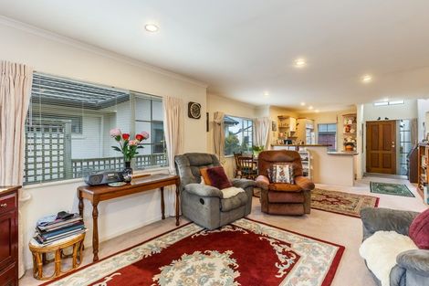 Photo of property in 4 Lakeridge Close, Rangatira Park, Taupo, 3330