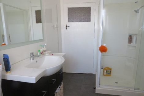 Photo of property in 54 Broughton Street, Gore, 9710