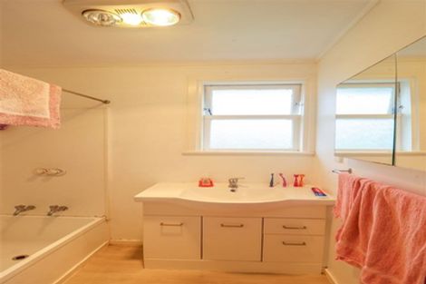 Photo of property in 90 Andrew Street, Marchwiel, Timaru, 7910