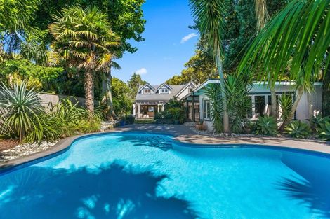 Photo of property in 7 Symonds Street, Onehunga, Auckland, 1061