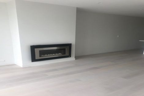 Photo of property in 8/83 Hinemoa Street, Birkenhead, Auckland, 0626