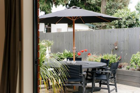 Photo of property in 17a Callis Avenue, Opaheke, Papakura, 2113