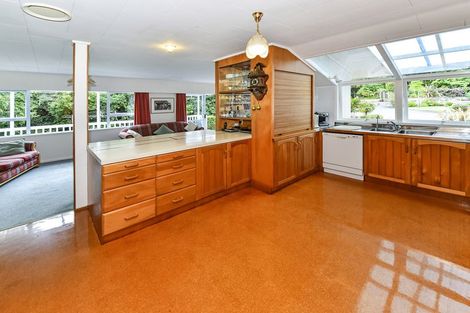 Photo of property in 283 Kaipara Road, Papakura, 2582