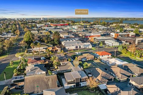 Photo of property in 118 Edgecumbe Road, Tauranga South, Tauranga, 3112