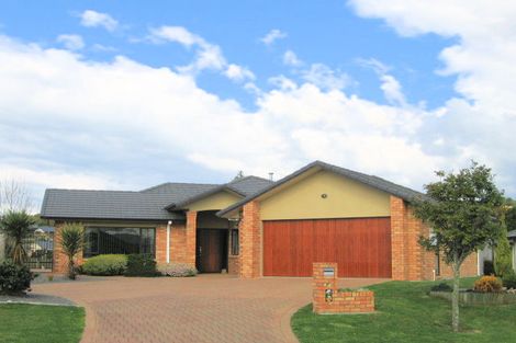 Photo of property in 14 Honeysuckle Lane, Ohauiti, Tauranga, 3112