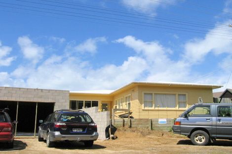 Photo of property in 15 Douglas Street, Okitu, Gisborne, 4010