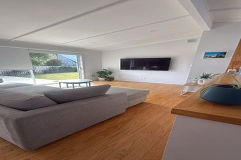 Photo of property in 1/248 Birkdale Road, Birkdale, Auckland, 0626