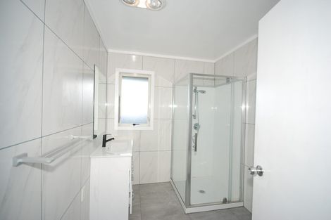 Photo of property in 26 Legacy Drive, Henderson, Auckland, 0612