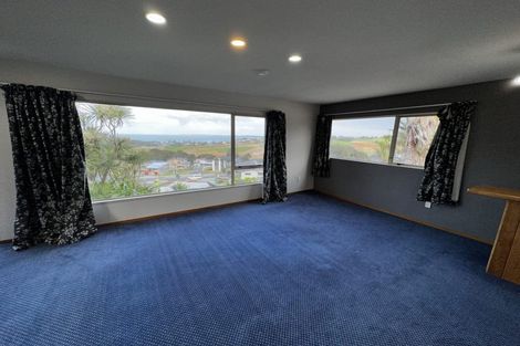 Photo of property in 52 Sunnyheights Road, Orewa, 0931