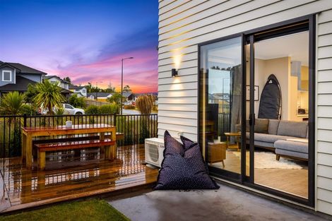 Photo of property in 73 Vinistra Road, Kumeu, 0810