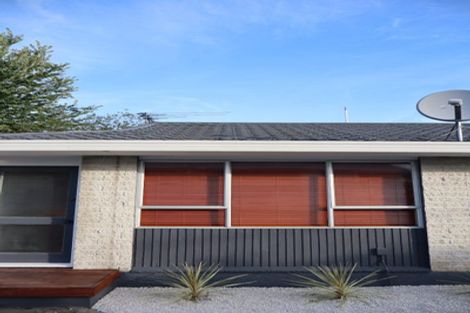 Photo of property in 2/8 Sylvan Street, Hillmorton, Christchurch, 8024