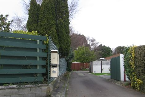 Photo of property in 2 Bambery Court, Palmerston North, 4414