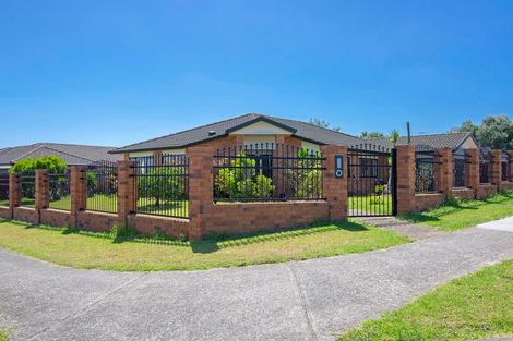 Photo of property in 1 Pitt Avenue, Clendon Park, Auckland, 2103