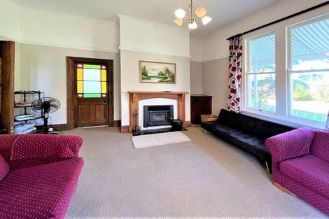 Photo of property in 218 Frankley Road, Frankleigh Park, New Plymouth, 4310