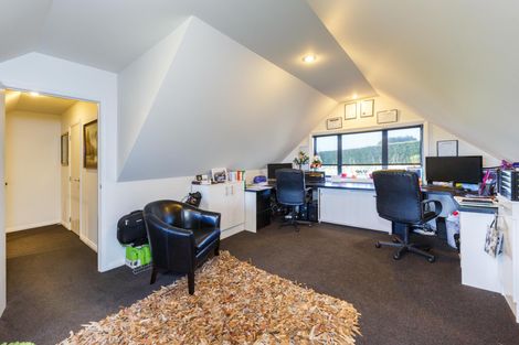 Photo of property in 289b Tutaki Road, Kelvin Grove, Palmerston North, 4470