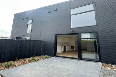 Photo of property in 2/260 Kilmore Street, Christchurch Central, Christchurch, 8011