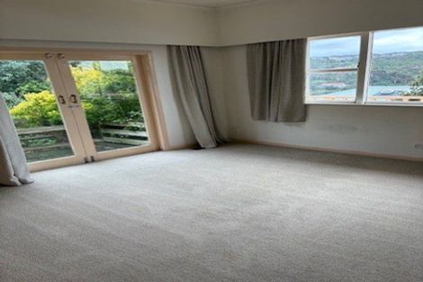 Photo of property in 37 Milne Terrace, Island Bay, Wellington, 6023