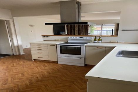 Photo of property in 150 Ilam Road, Ilam, Christchurch, 8041