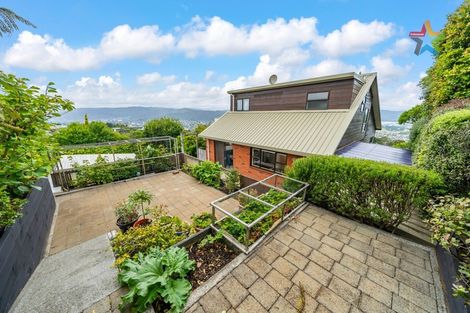 Photo of property in 57 Pokohiwi Road, Normandale, Lower Hutt, 5010