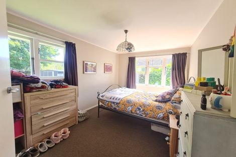 Photo of property in 6 Nyton Place, Bryndwr, Christchurch, 8053