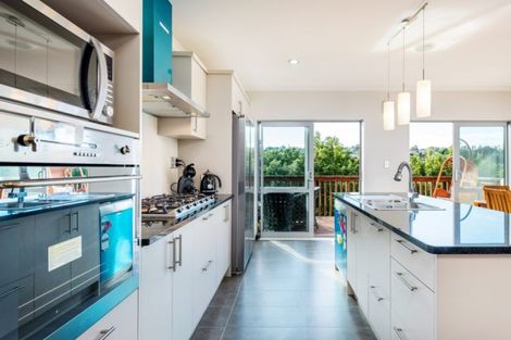 Photo of property in 13 Cartmel Avenue, Massey, Auckland, 0614