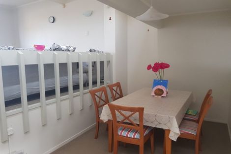 Photo of property in 2/175 Birkenhead Avenue, Birkenhead, Auckland, 0626