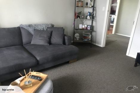 Photo of property in 8 Belfast Place, Roslyn, Palmerston North, 4414