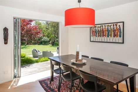 Photo of property in 39 Makora Street, Fendalton, Christchurch, 8041