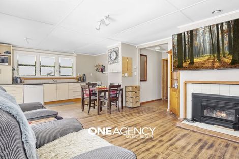 Photo of property in 151 Sievers Grove, Cannons Creek, Porirua, 5024