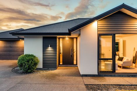 Photo of property in 11 Little Gem Road, Hornby, Christchurch, 8025