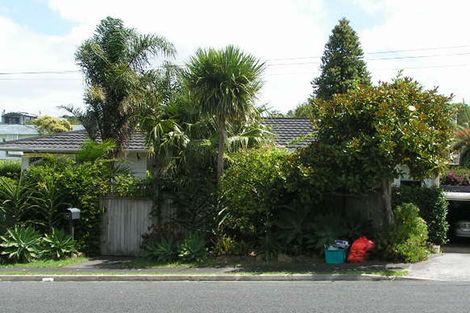 Photo of property in 1/17 Hororata Road, Hauraki, Auckland, 0622