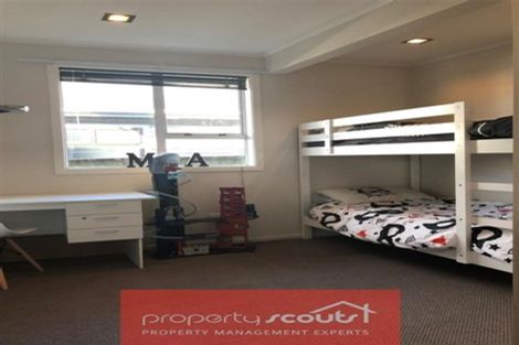 Photo of property in 2 Saxton Road, Upper Vogeltown, New Plymouth, 4310